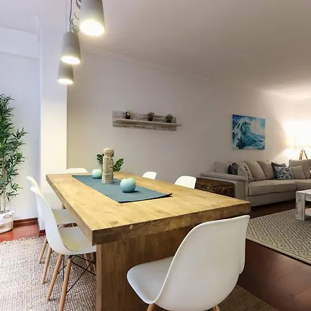 Stylish With Private Terrace And Garage Lizbona