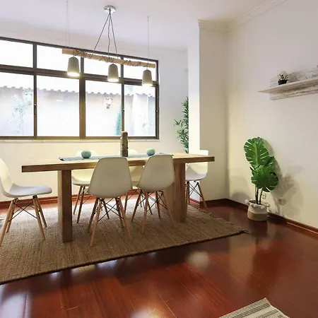 Stylish With Private Terrace And Garage Apartamento *