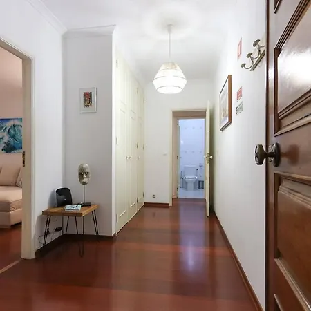 Stylish With Private Terrace And Garage Apartament