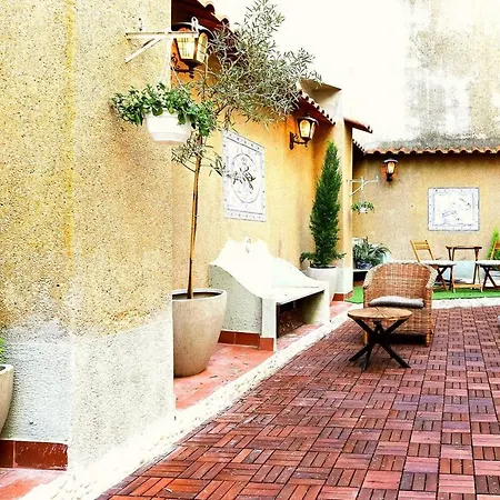 Stylish With Private Terrace And Garage *